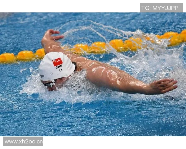 蝶泳技巧全面解析:从入水到出水的动作要领与训练方法 蝶泳技巧全面解析:从入水到出水的动作要领与训练方法